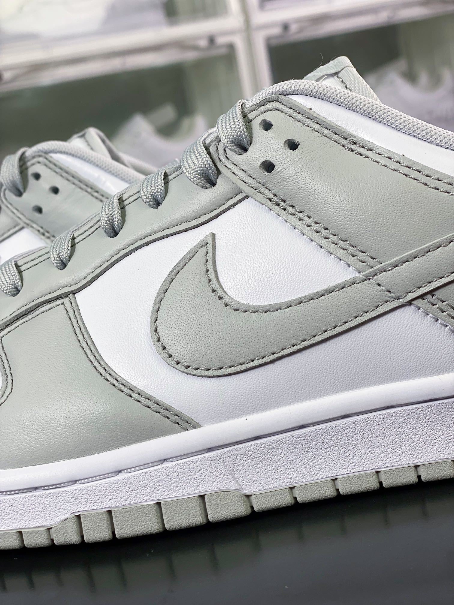 NK Dunk Low Branco e Cinza Fumaça - Vista 7
