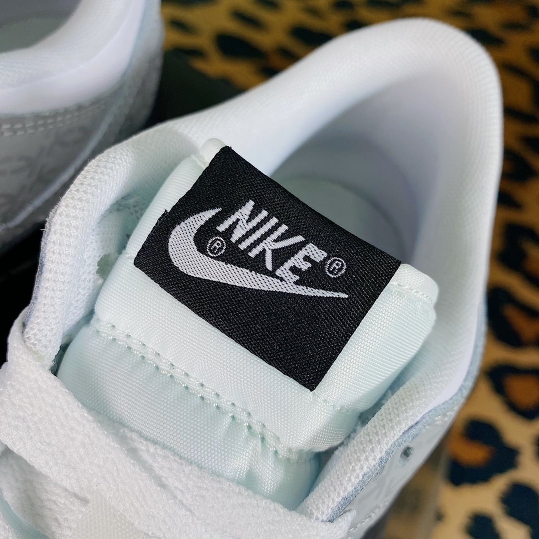 NK Dunk Low Branco, Cinza e Preto - Vista 6