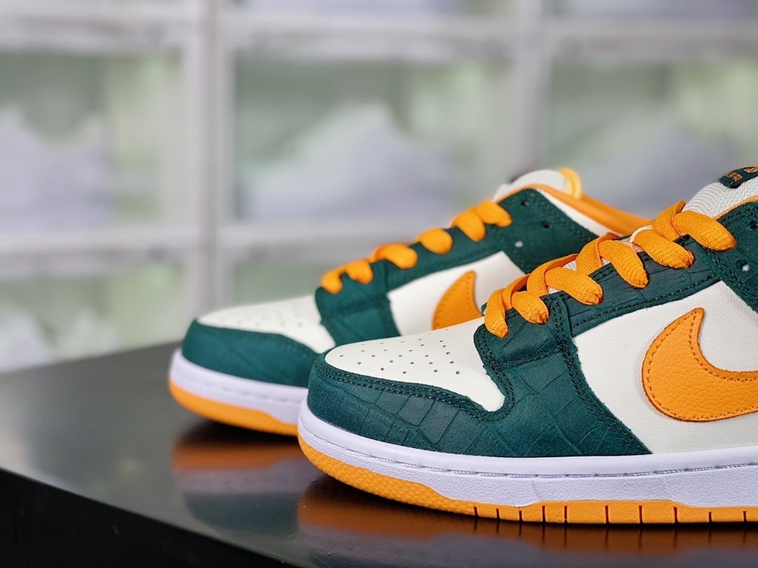 NK Dunk Low Branco, Verde e Amarelo - Vista 8