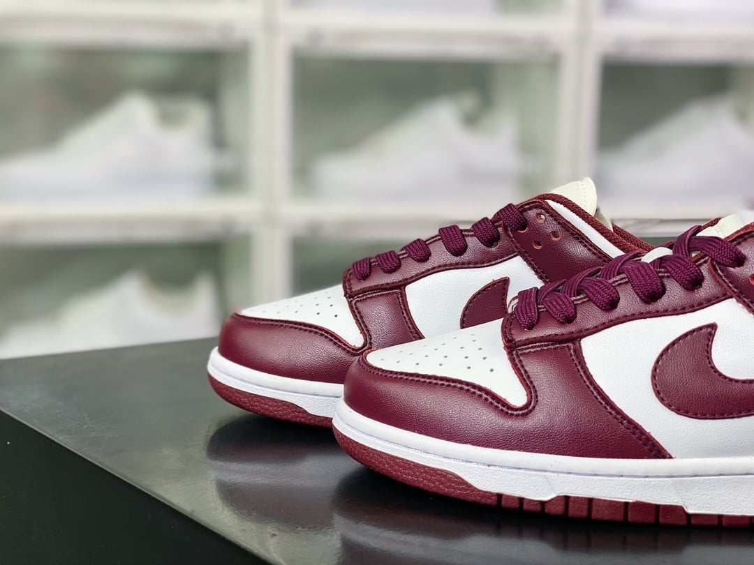 NK Dunk Low Branco e Vinho - Vista 8