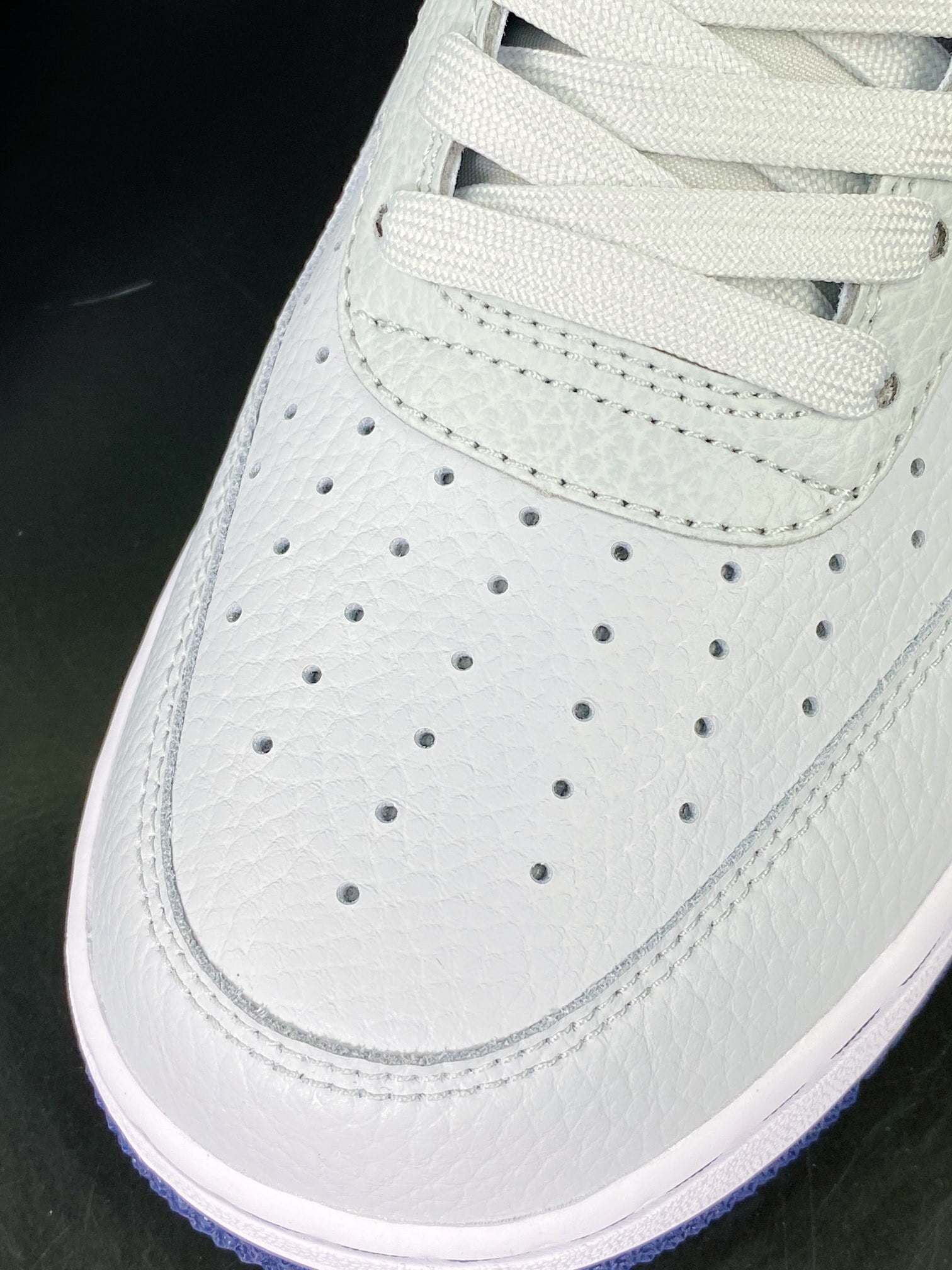 Nike White Haze Silver Hook - Vista 6