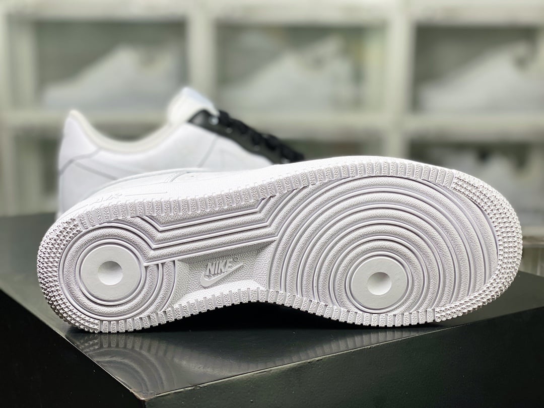 Nike Seda Branco, Preto e Cinza - Vista 5