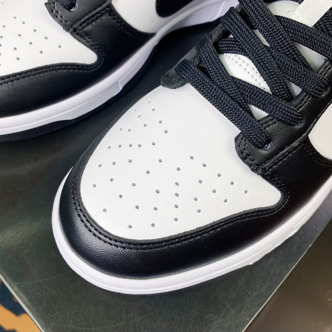NK Dunk Low Preto e Branco Panda - Vista 5