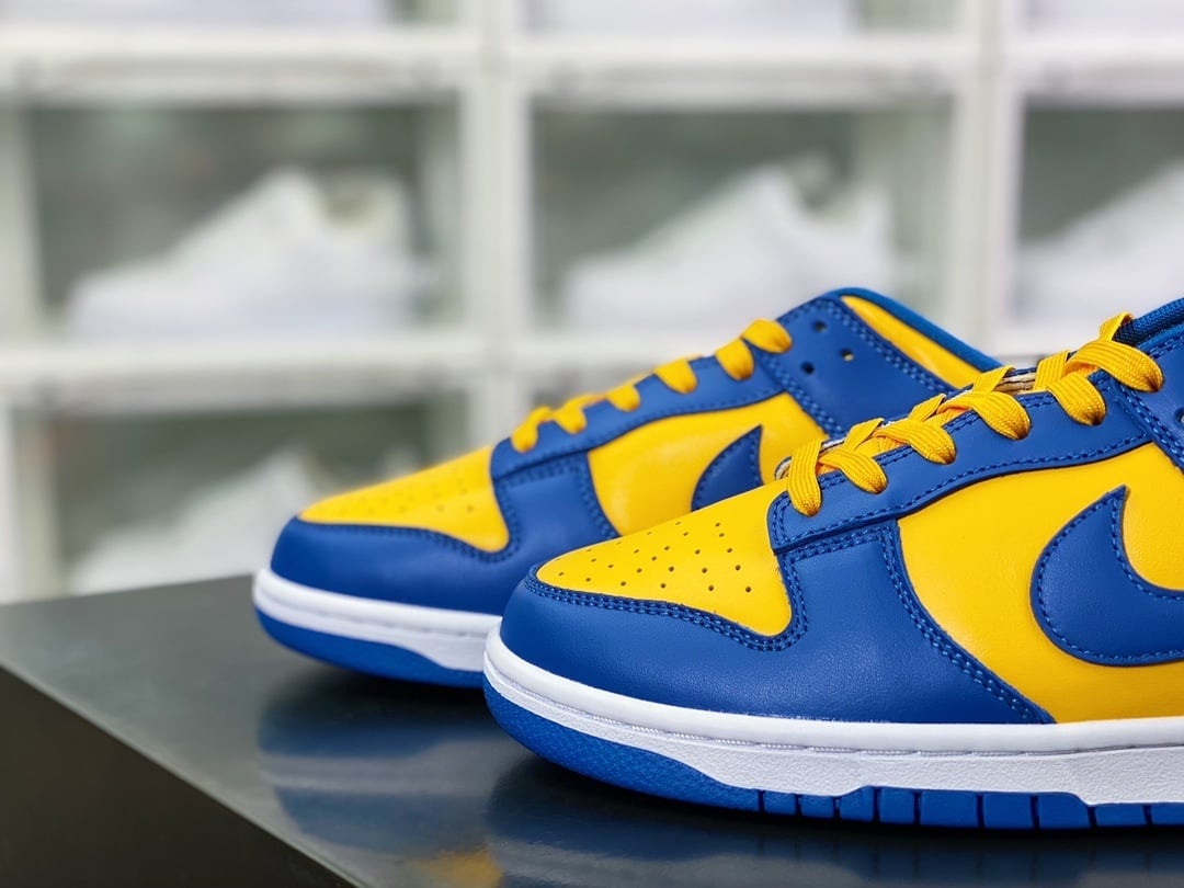 NK Dunk Low Azul Royal e Ouro Universitário - Vista 8