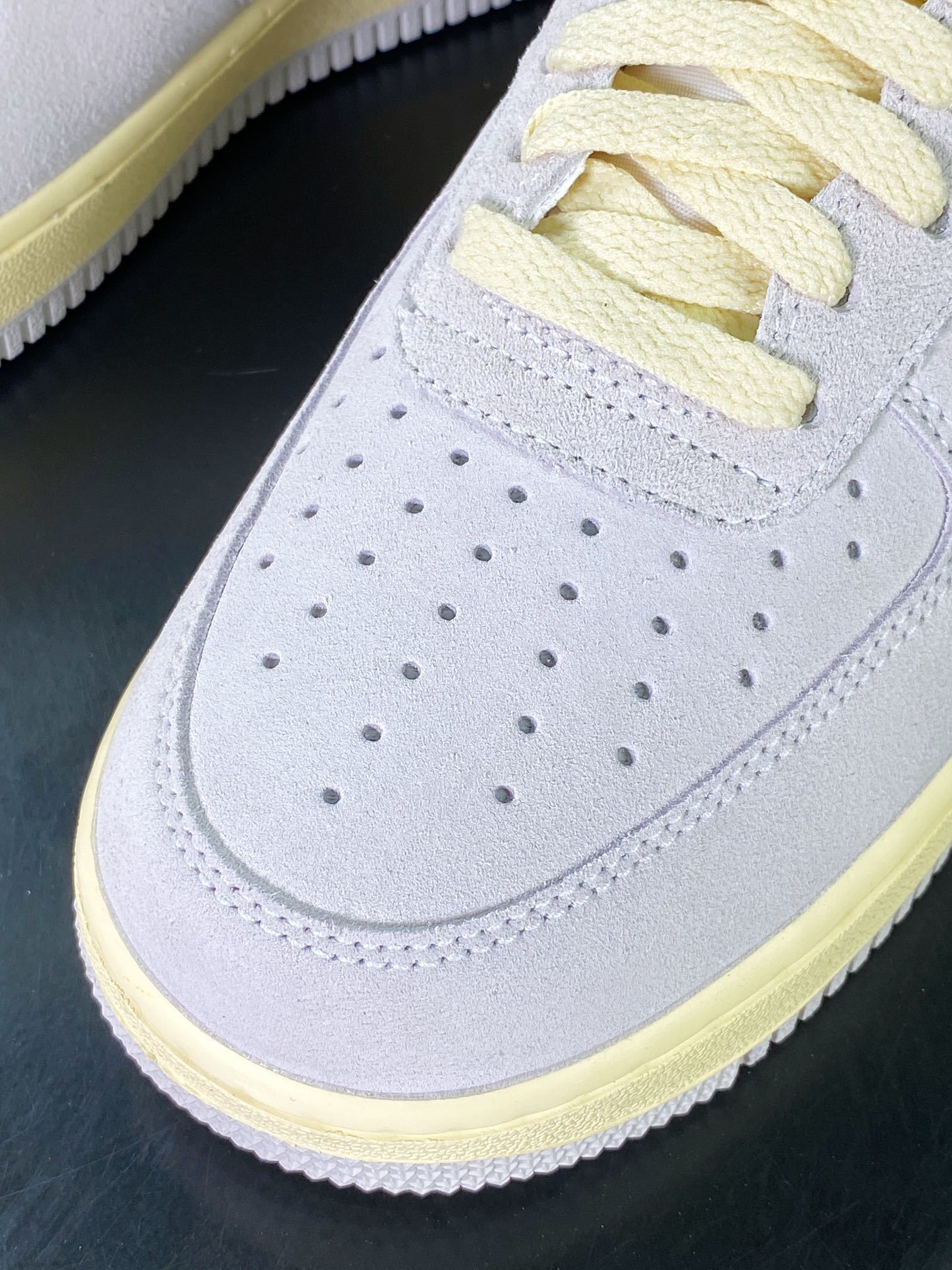 Nike Leather Cinza Claro e Branco Oxidado com Amarelo - Vista 6