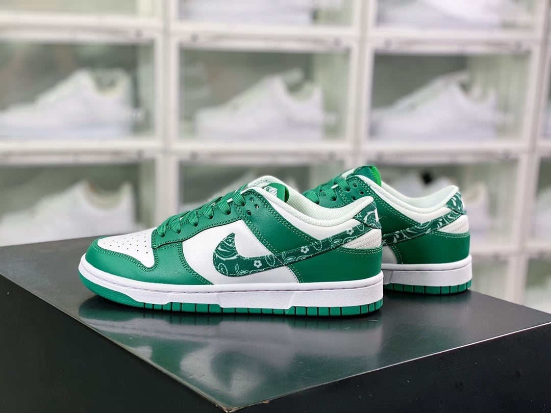 NK Dunk Low Verde Escuro, Branco e Cashew - Vista 2