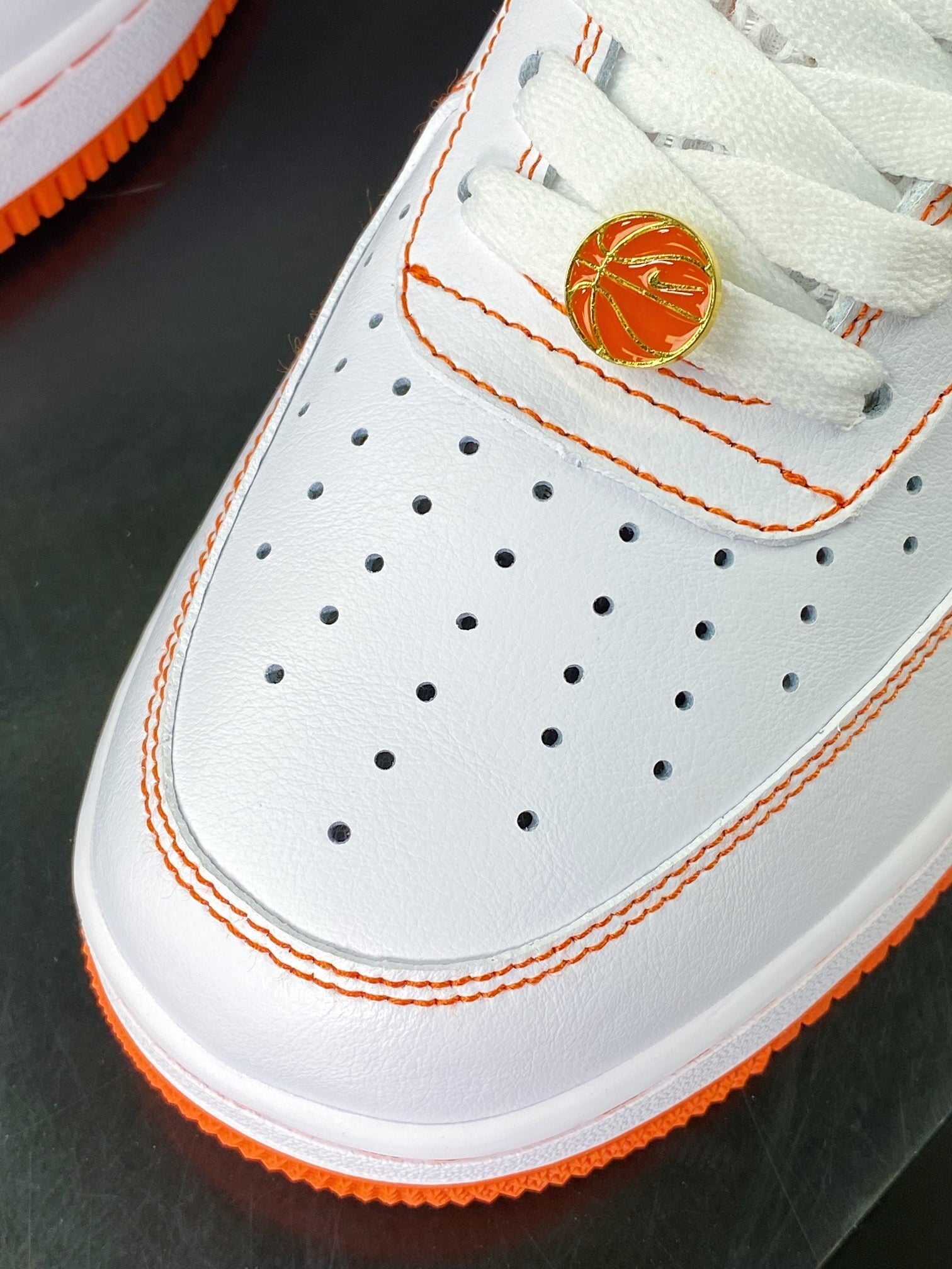 Nike Leather Branco com Laranja Streetball - Vista 6