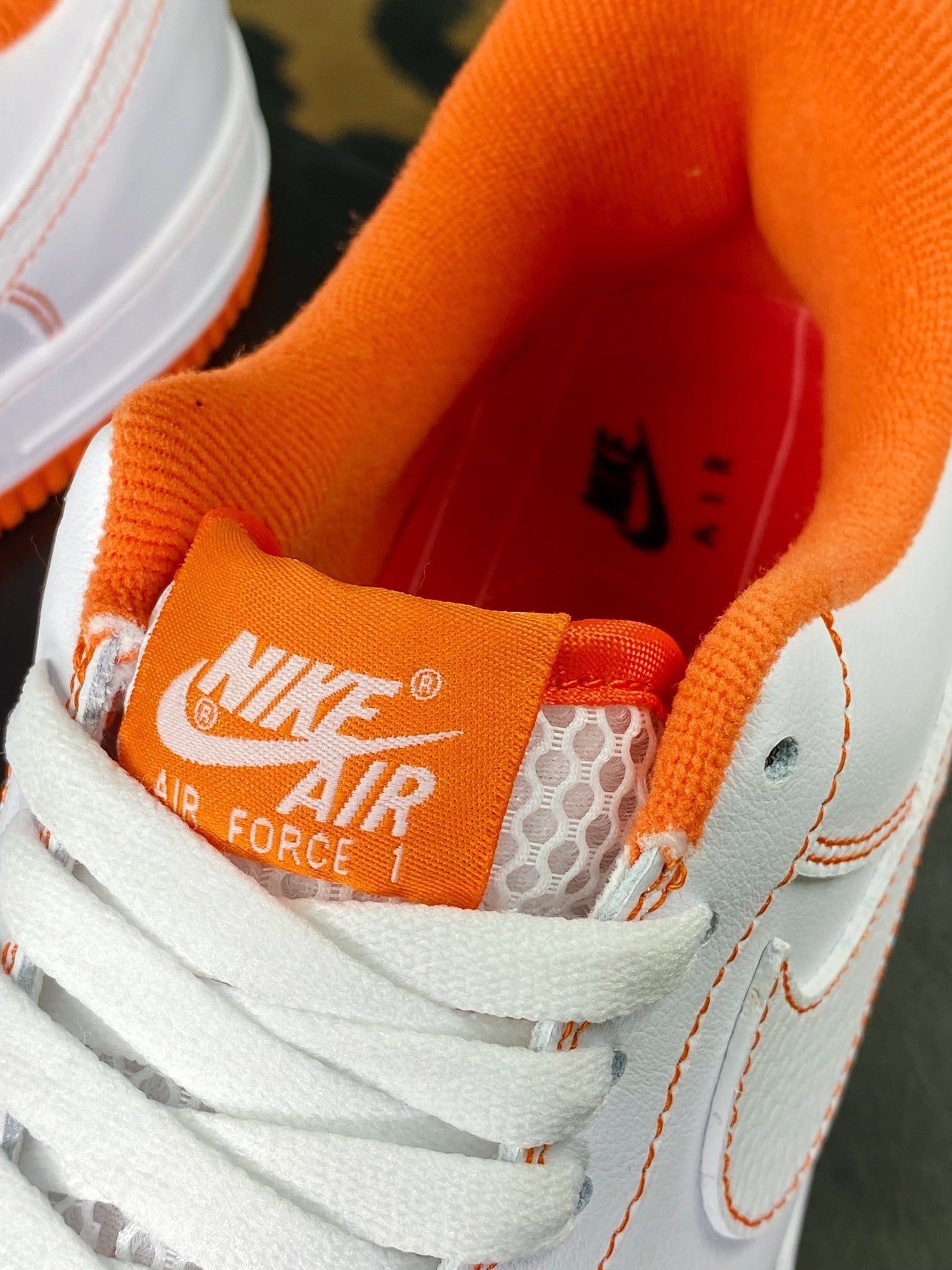 Nike Leather Branco com Laranja Streetball - Vista 7