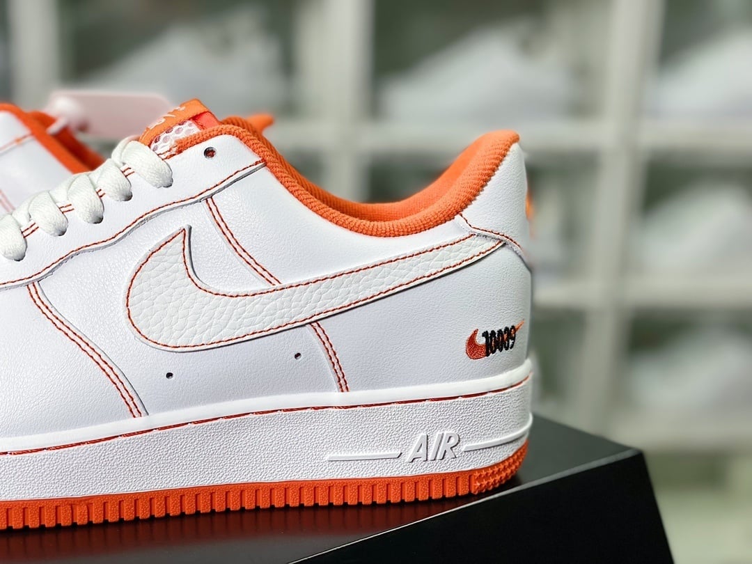 Nike Leather Branco com Laranja Streetball - Vista 9