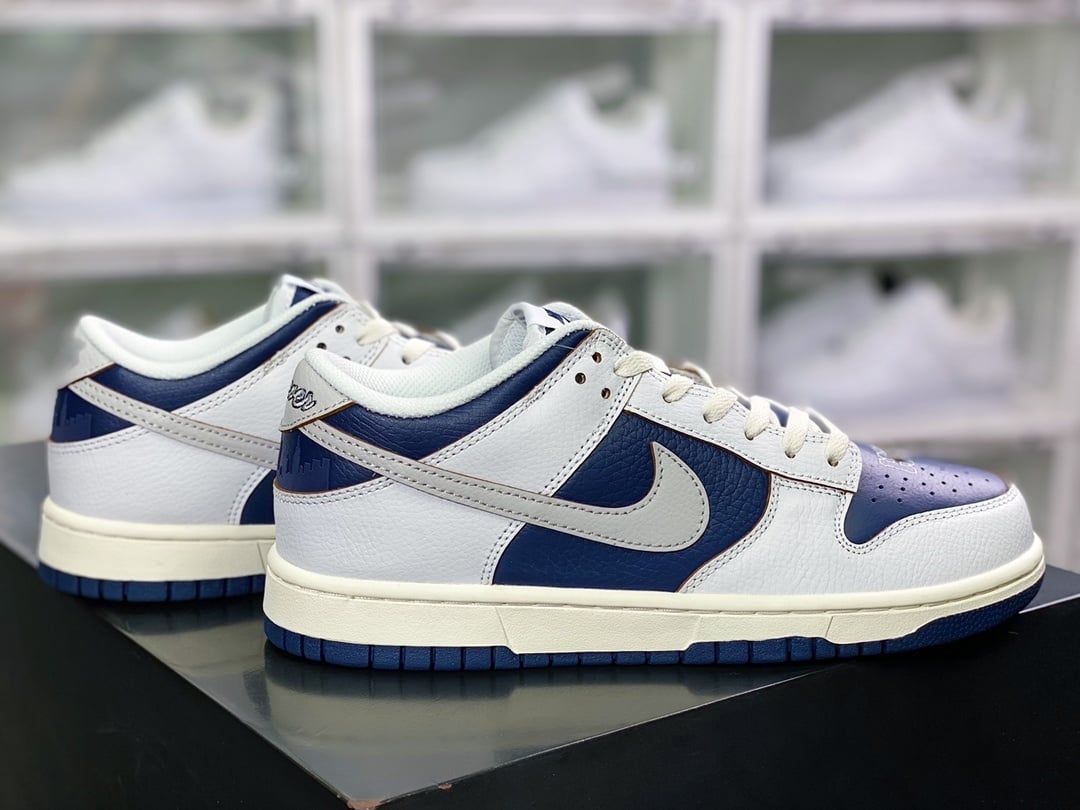 NK Dunk Low Couro Branco Azul Marinho Dourado - Vista 2