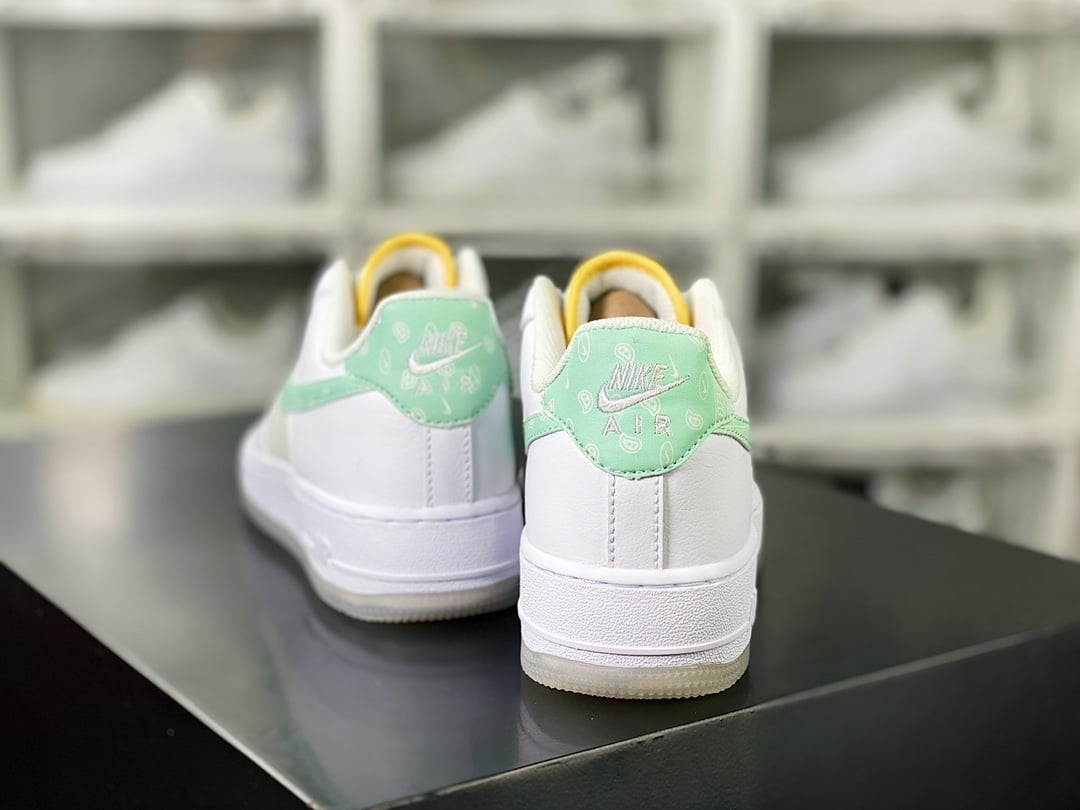 Nike Leather Branco e Creme Paisley - Vista 4