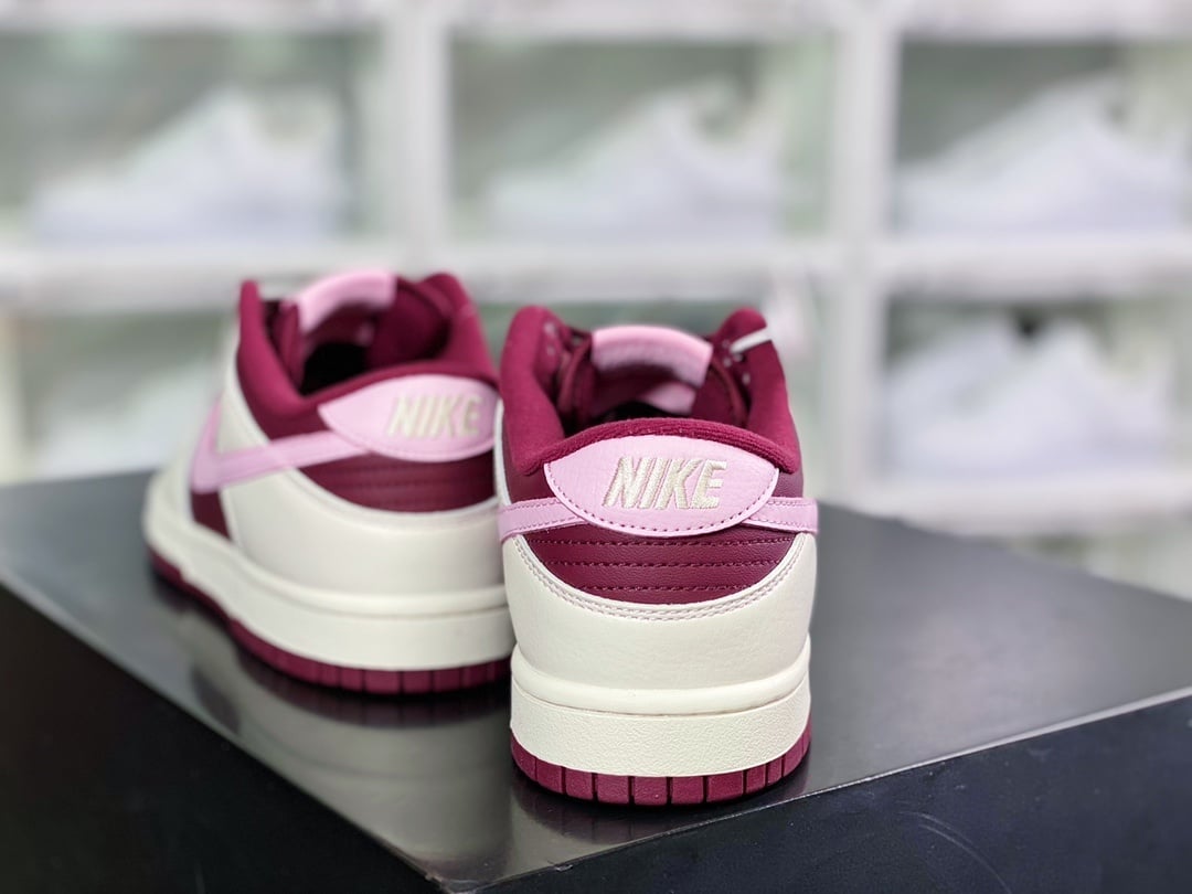 NK Dunk Low Branco Roxo Rosa - Vista 4
