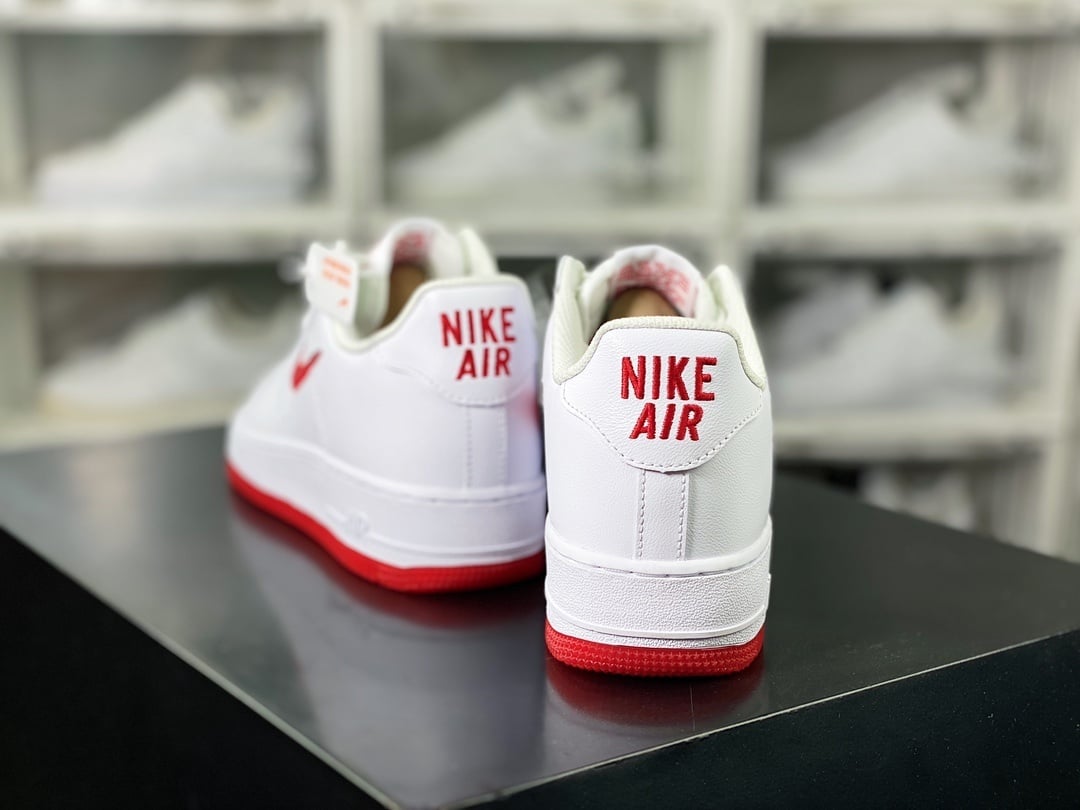 Nike Leather Branco e Vermelho com Hook de Cristal - Vista 4