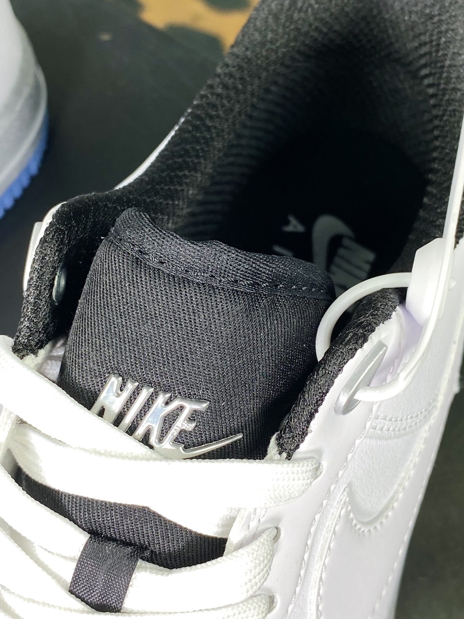 Nike Leather Branco e Prata Sola Gelo - Vista 7