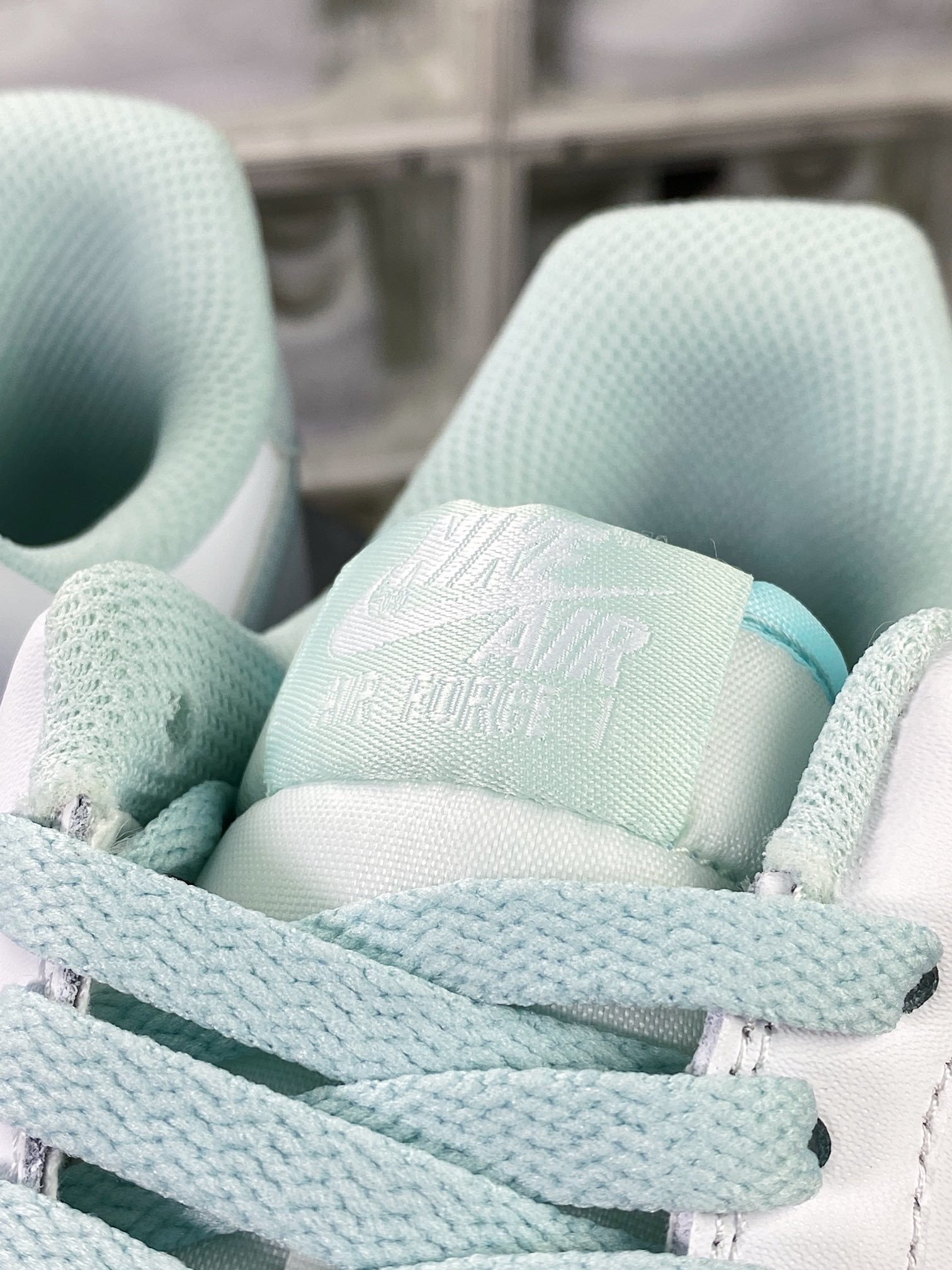 Nike Leather Branco, Baunilha e Menta Reflective - Vista 7