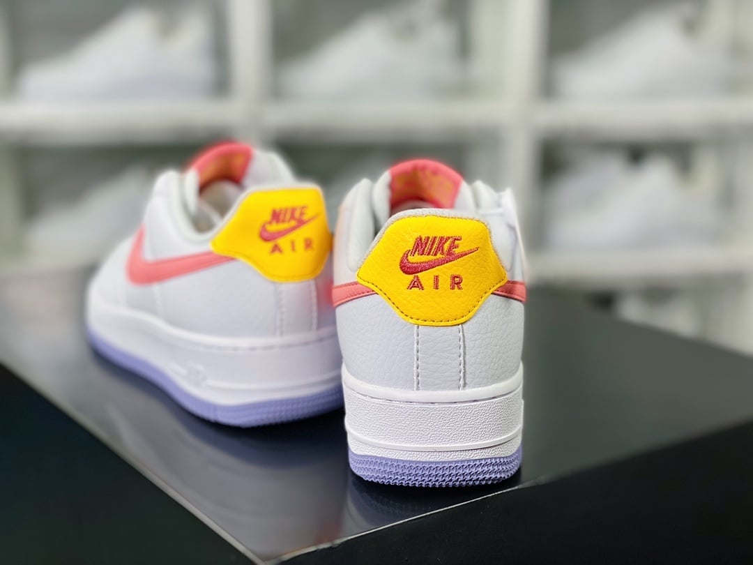 Nike Leather Branco com Amarelo e Coral - Vista 4
