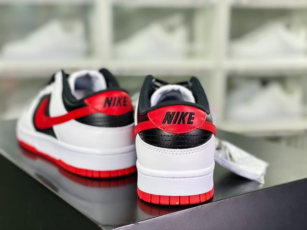 NK Dunk Low Couro Branco, Preto e Vermelho - Vista 4
