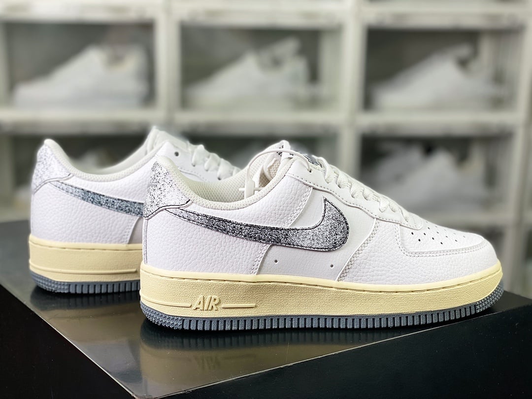 Nike Leather Branco, Preto e Prata Gradiente Hook - Vista 3