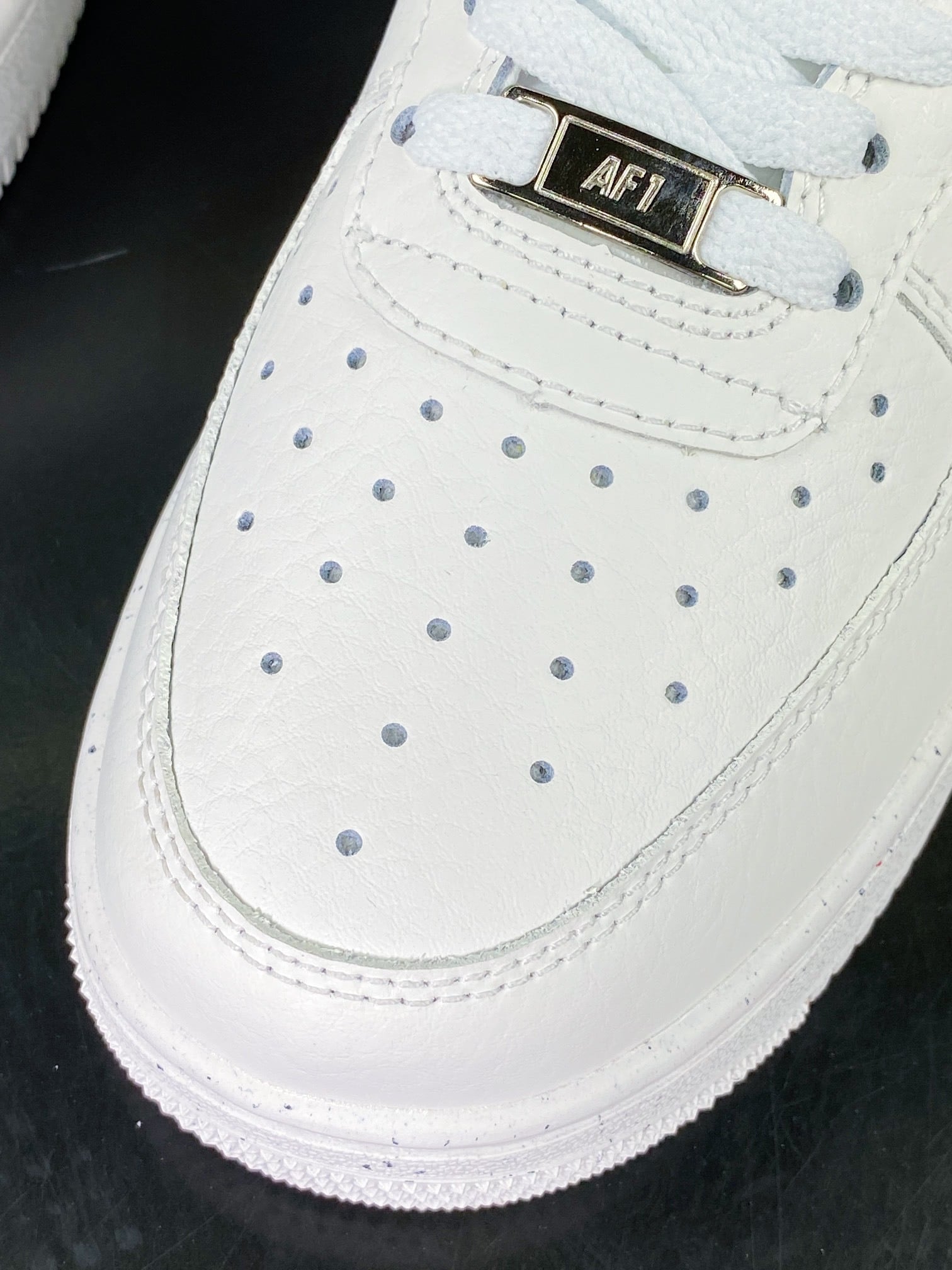 Nike Leather Creme e Bronze Hook - Vista 6