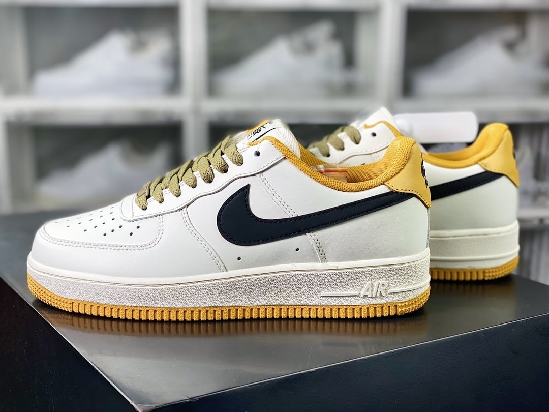 Nike Leather Creme, Amarelo e Preto Hook - Vista 2