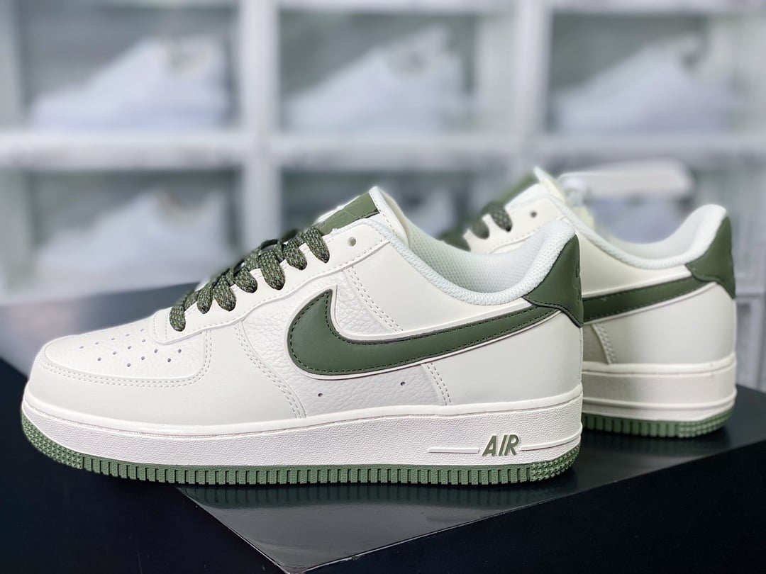 Nike Leather Creme Matcha 3M Reflective Double Hook - Vista 3