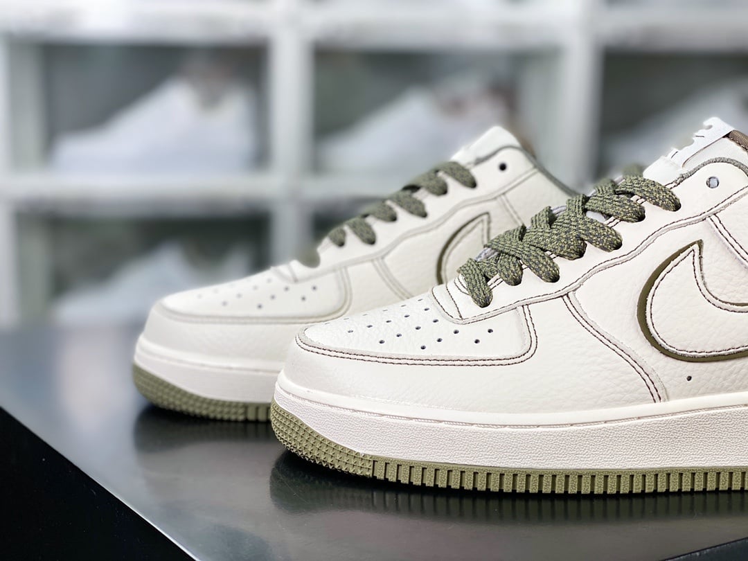 Nike Leather Creme, Olive e Marrom Reflective - Vista 8