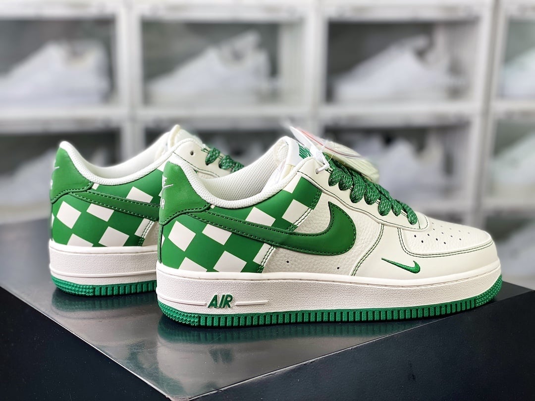 Nike Leather Creme e Verde Escuro Reflective - Vista 4