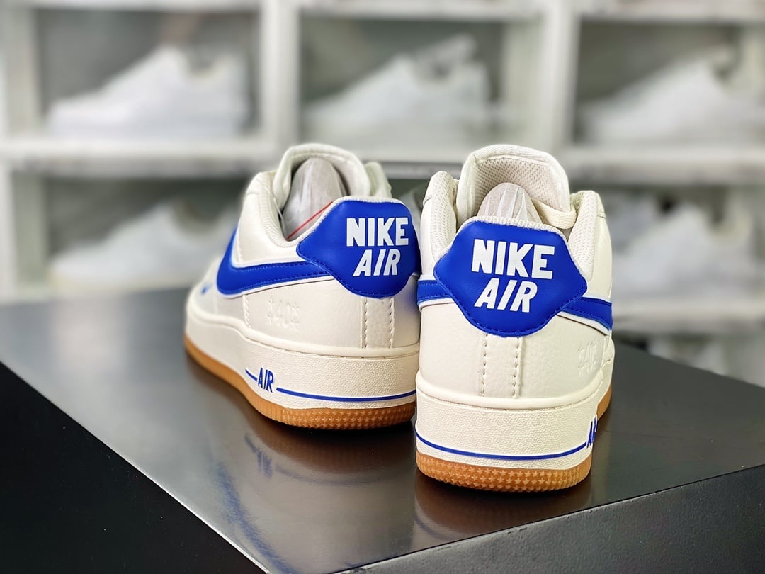 Nike Leather Creme e Royal Blue com Hook - Vista 4