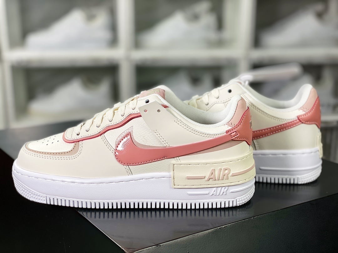 Nike Leather Creme e Rosa - Vista 3