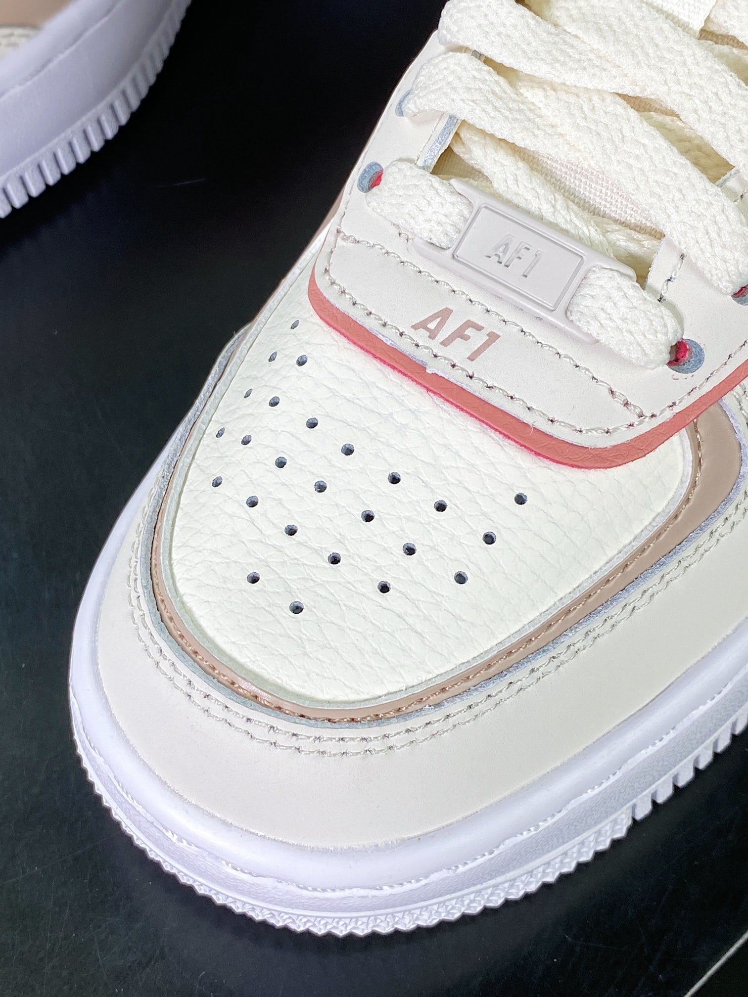 Nike Leather Creme e Rosa - Vista 6