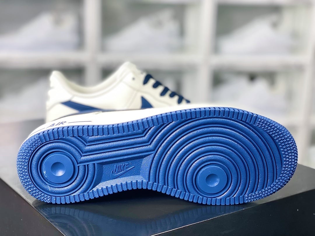 Nike Leather Creme e Azul Marinho Hook - Vista 5