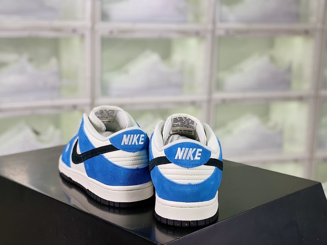 NK Dunk Low Racing Blue e Preto - Vista 3