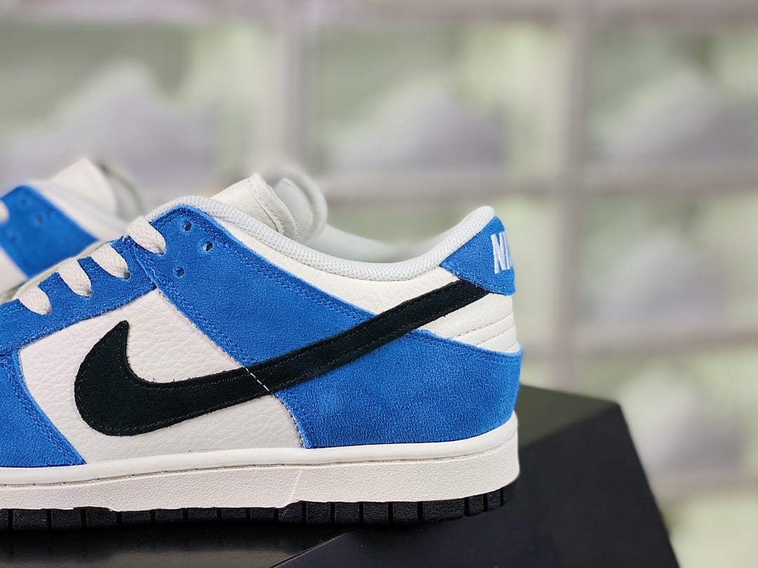 NK Dunk Low Racing Blue e Preto - Vista 9