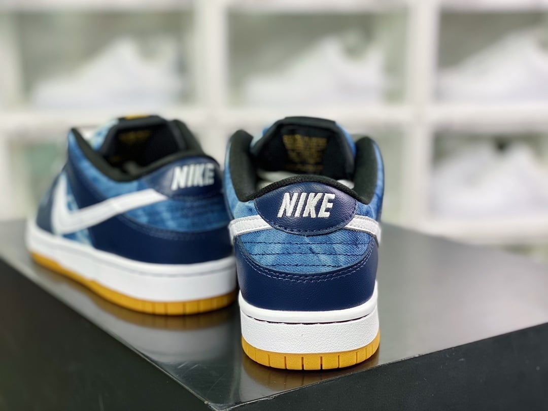 NK Dunk Low Índigo Tie-Dye Branco - Vista 4