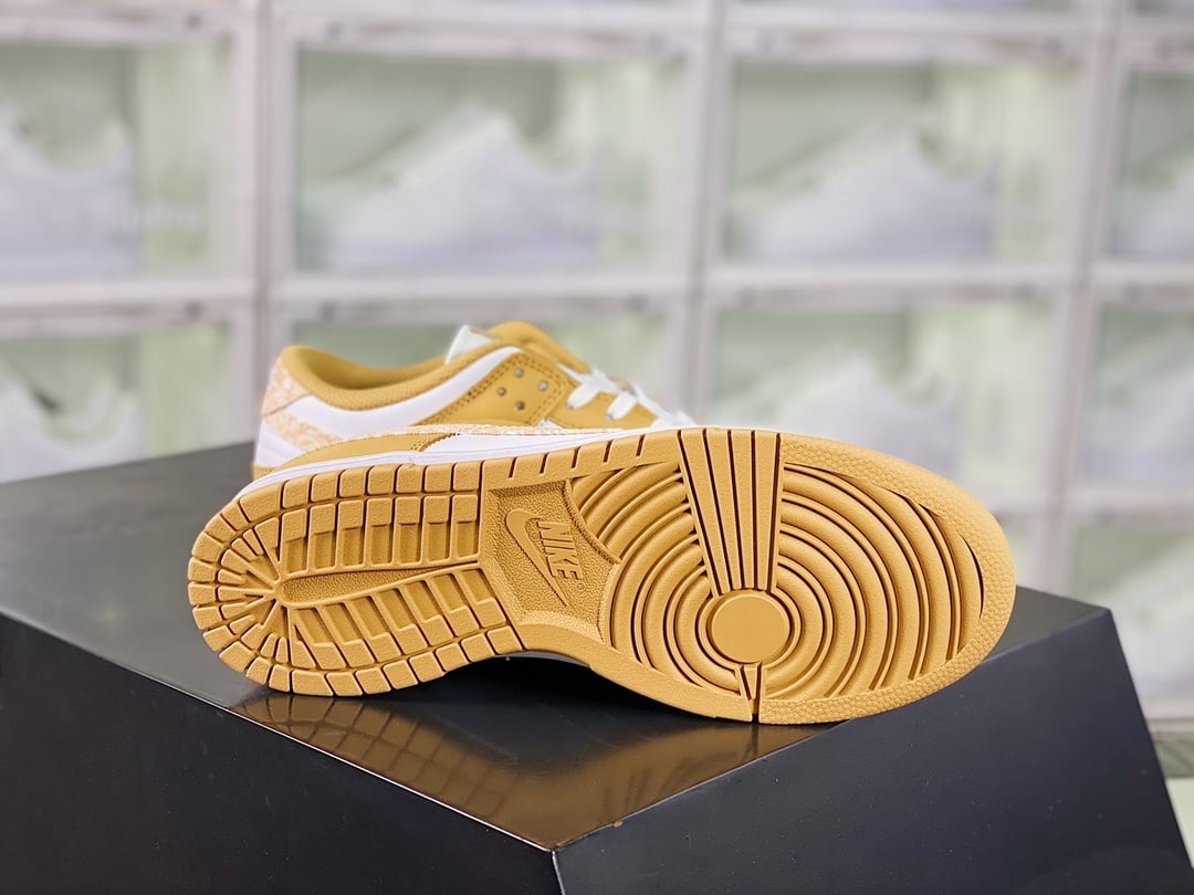 NK Dunk Low Couro Amarelo e Branco Paisley - Vista 4