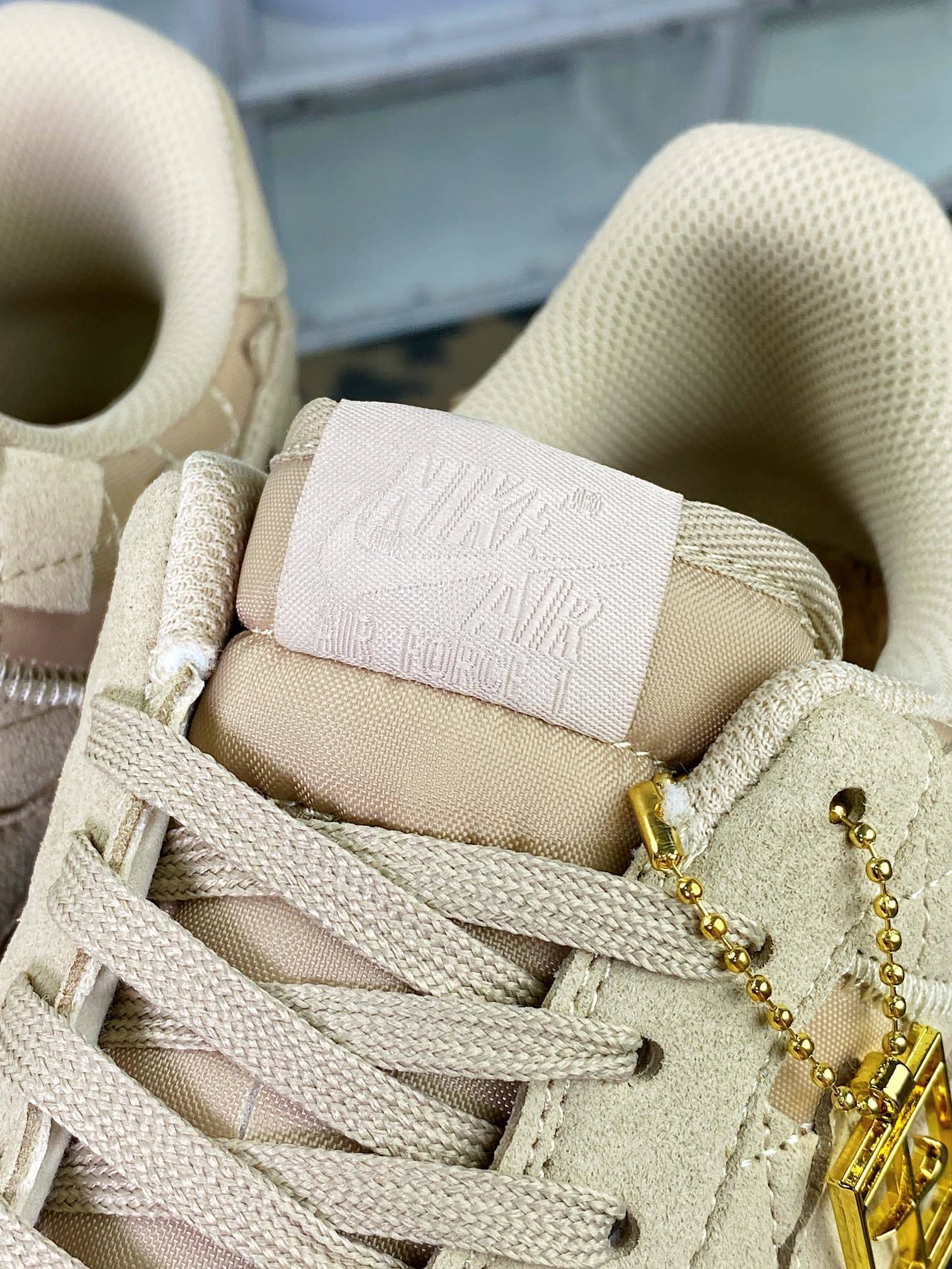 Nike Billie Eilish Amarelo Mushroom - Vista 7
