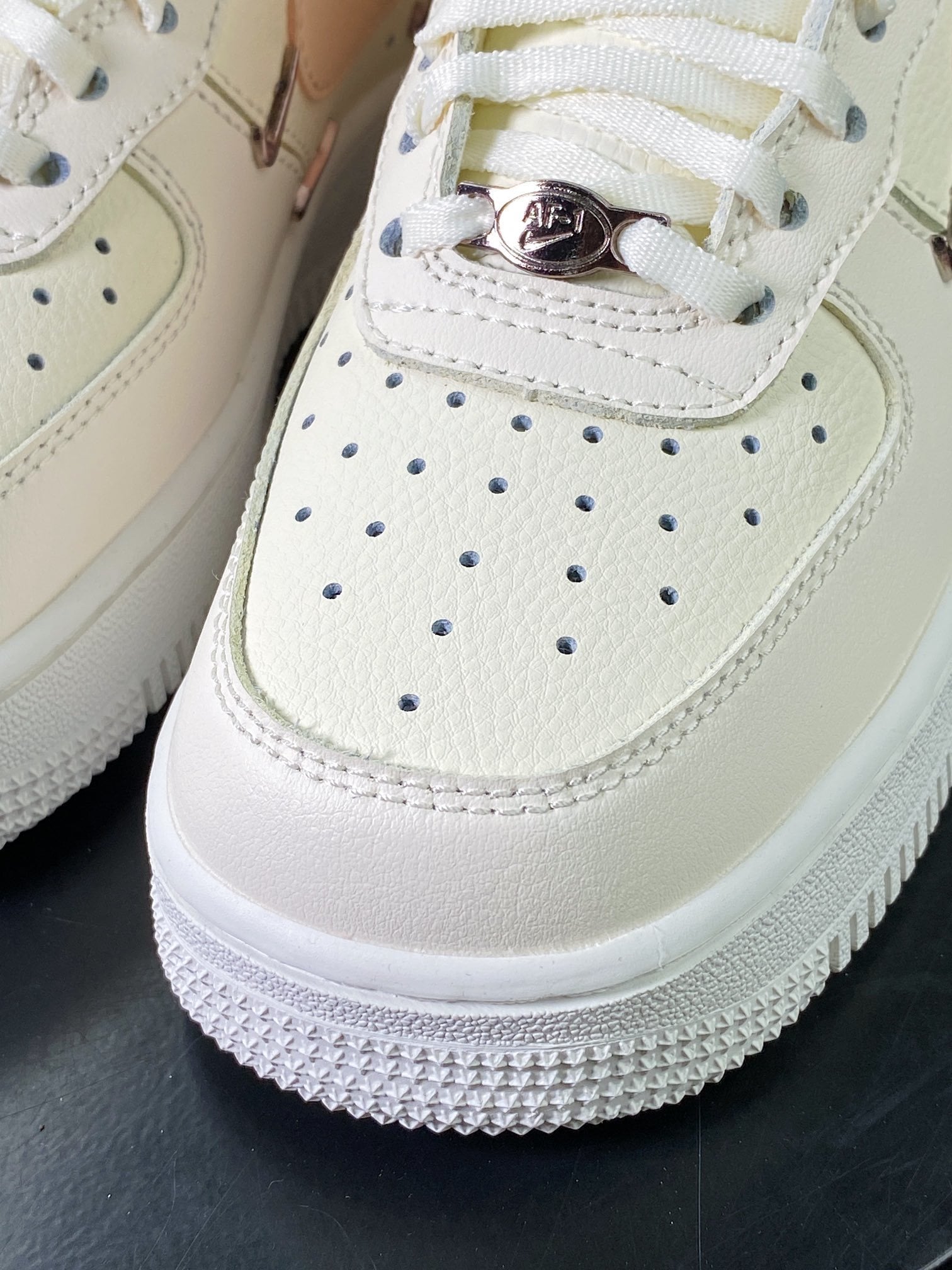 Nike Leather Creme, Rosa e Ouro com Quatro Hooks - Vista 6