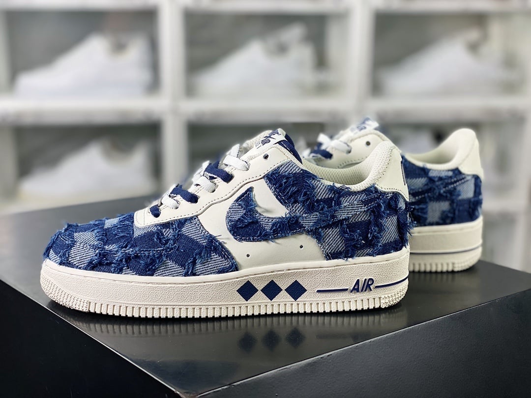 Nike Denim Creme e Azul Escuro com Franjas - Vista 2