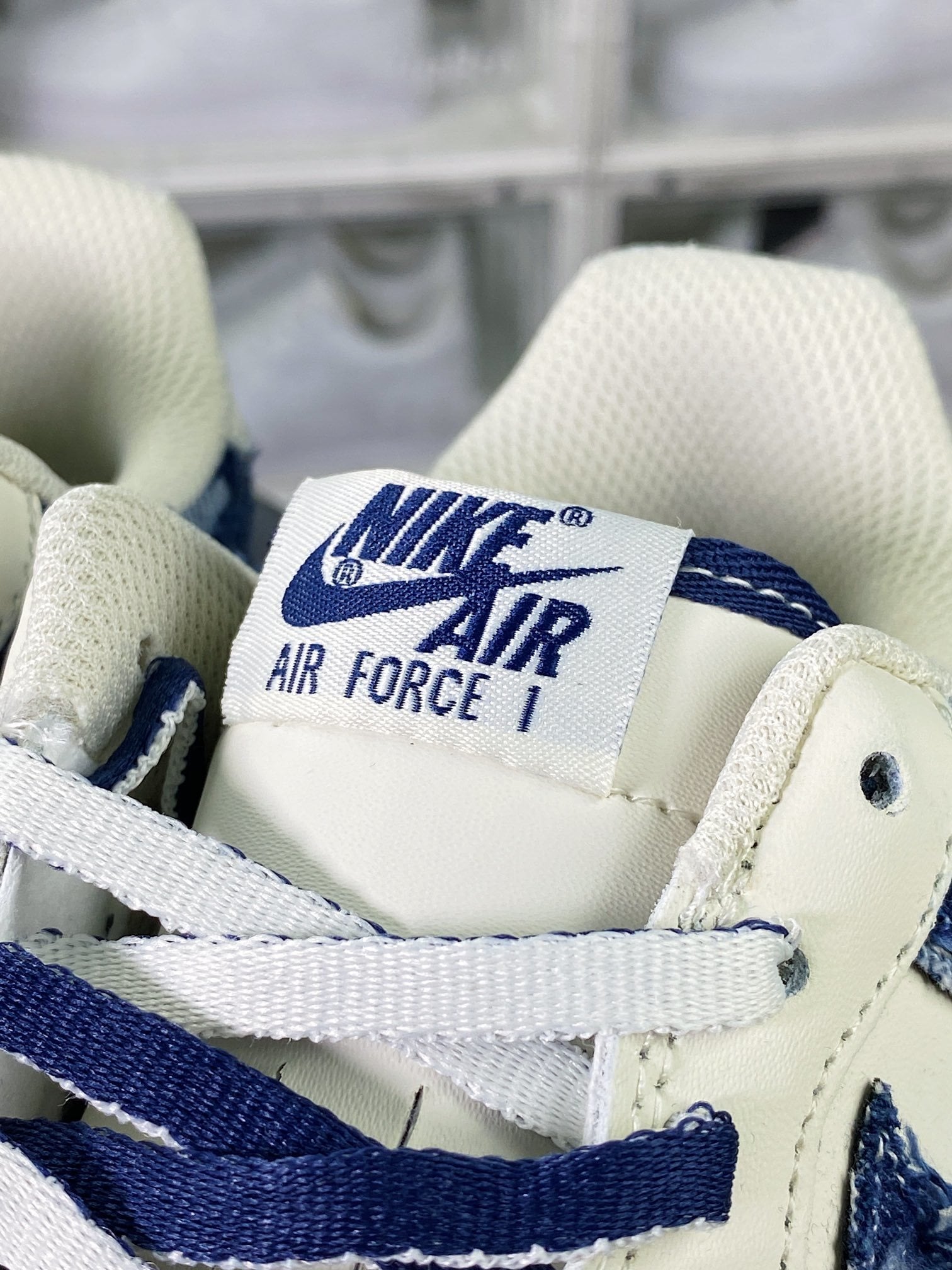 Nike Denim Creme e Azul Escuro com Franjas - Vista 7