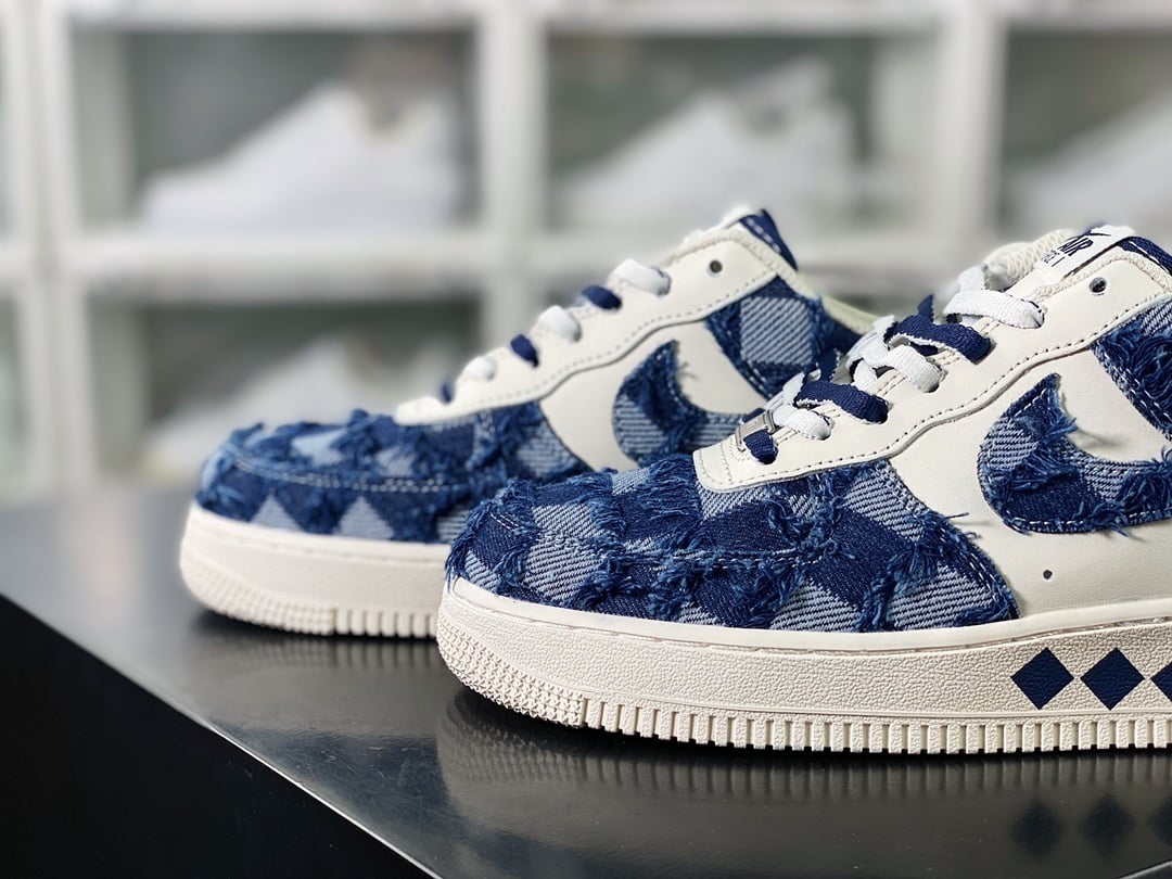 Nike Denim Creme e Azul Escuro com Franjas - Vista 8