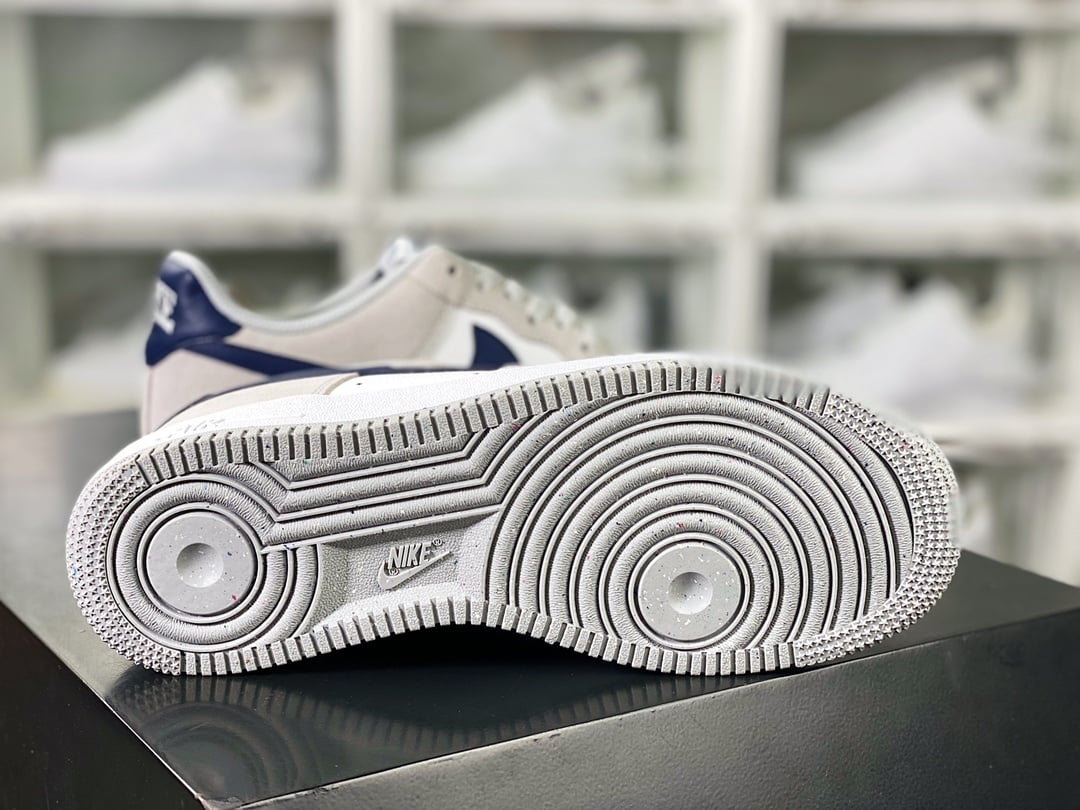 Nike Camurça Cinza e Navy - Vista 5