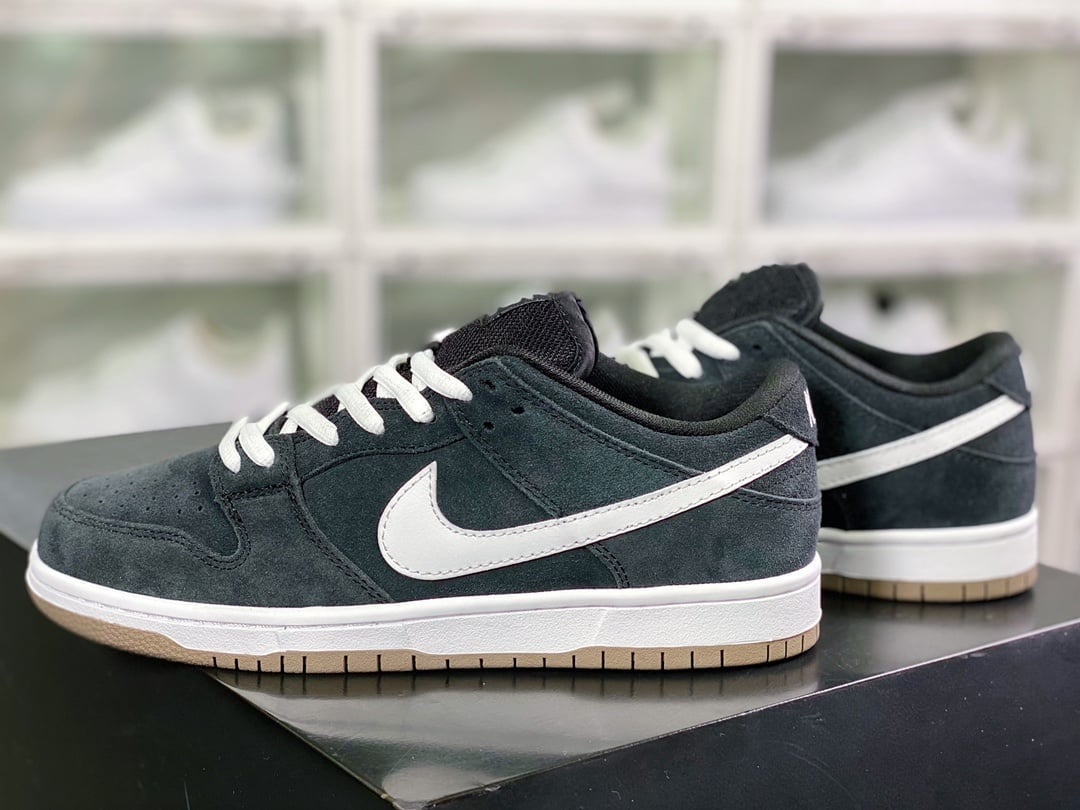 NK Dunk Low Camurça Preto Branco Hiroshima - Vista 3