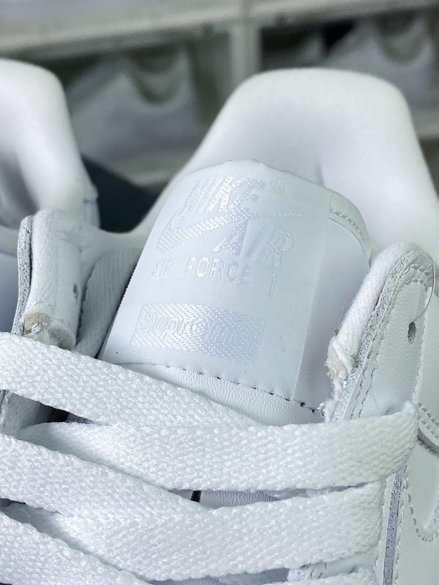 Nike Colab Branco e logo Vermelho Sup - Vista 7