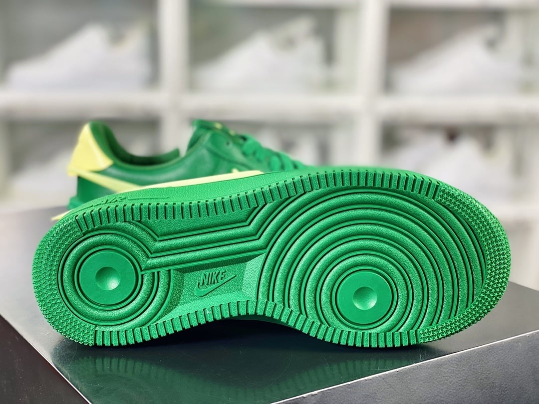 Nike Colaboração Loki Verde - Vista 5