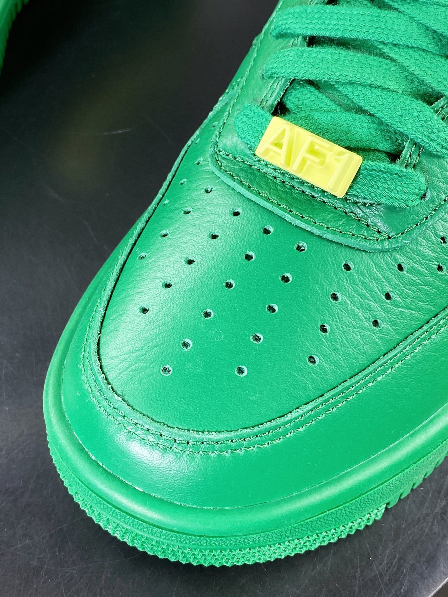 Nike Colaboração Loki Verde - Vista 6