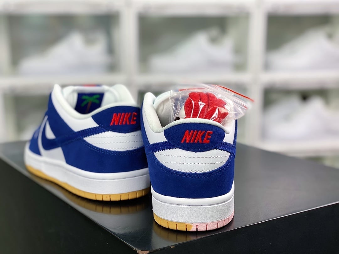 NK Dunk Low Azul Branco LA Dodgers - Vista 4