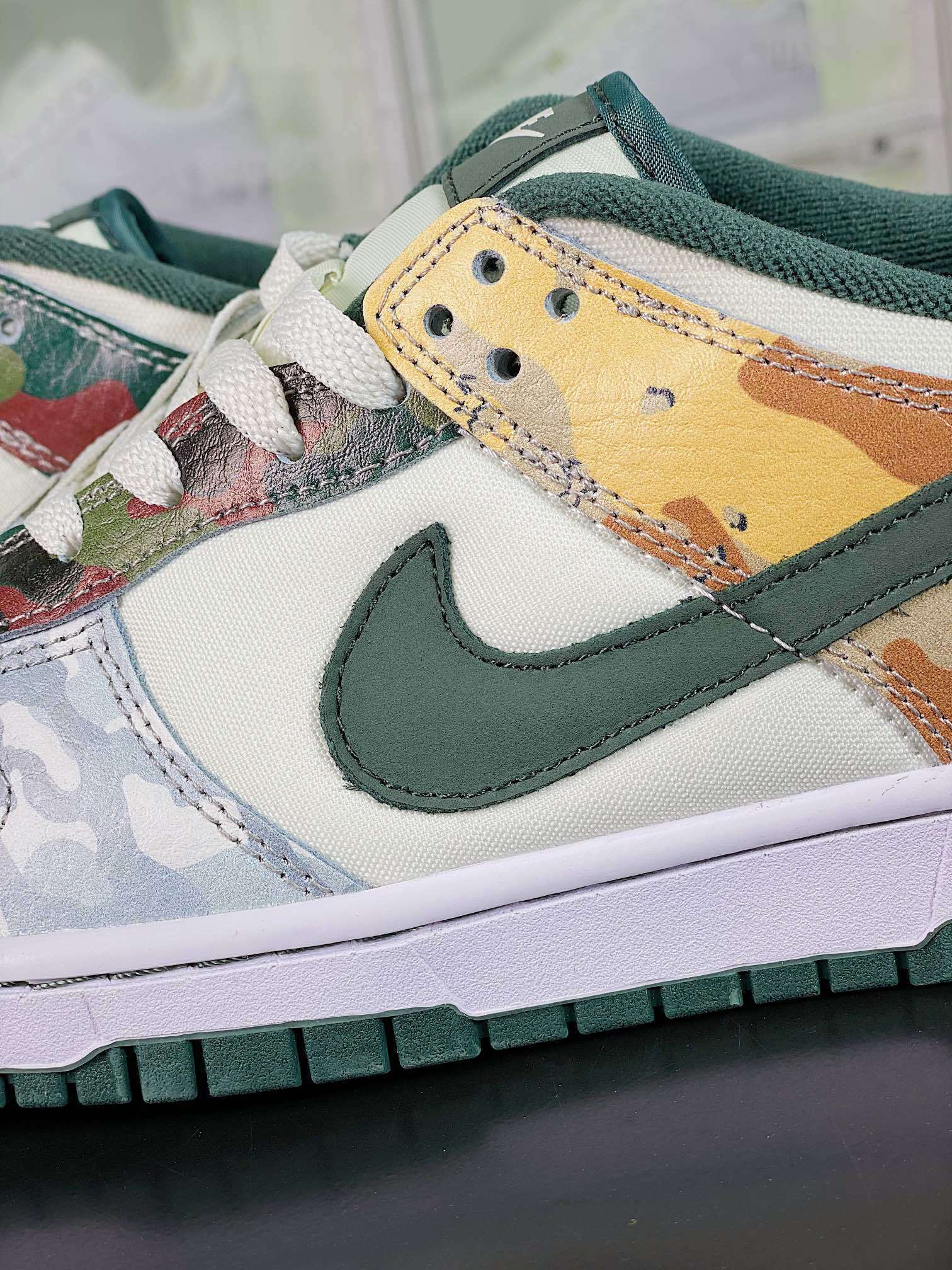 NK Dunk Low Camuflagem Assimétrica - Vista 7