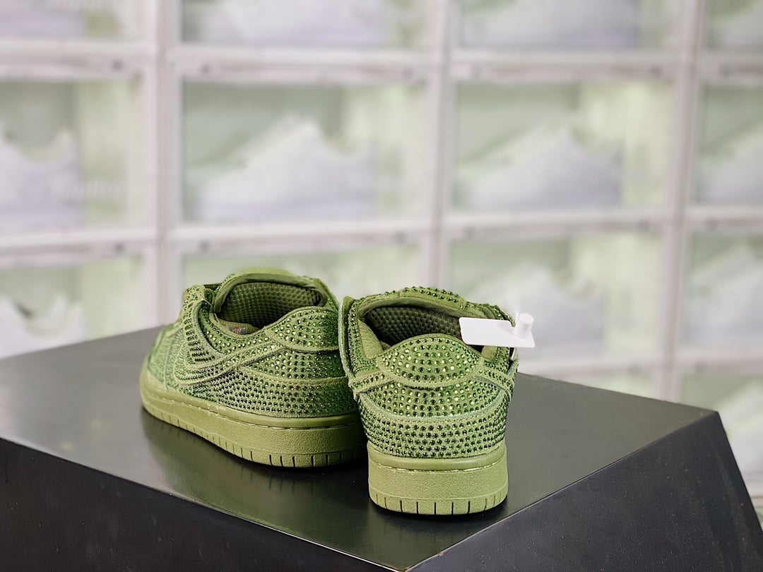 NK Dunk Low Flash Diamante Verde Militar - Vista 3