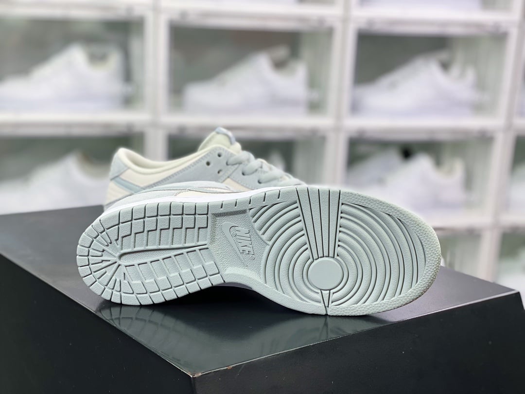 NK Dunk Low Azul-Verde e Creme - Vista 4