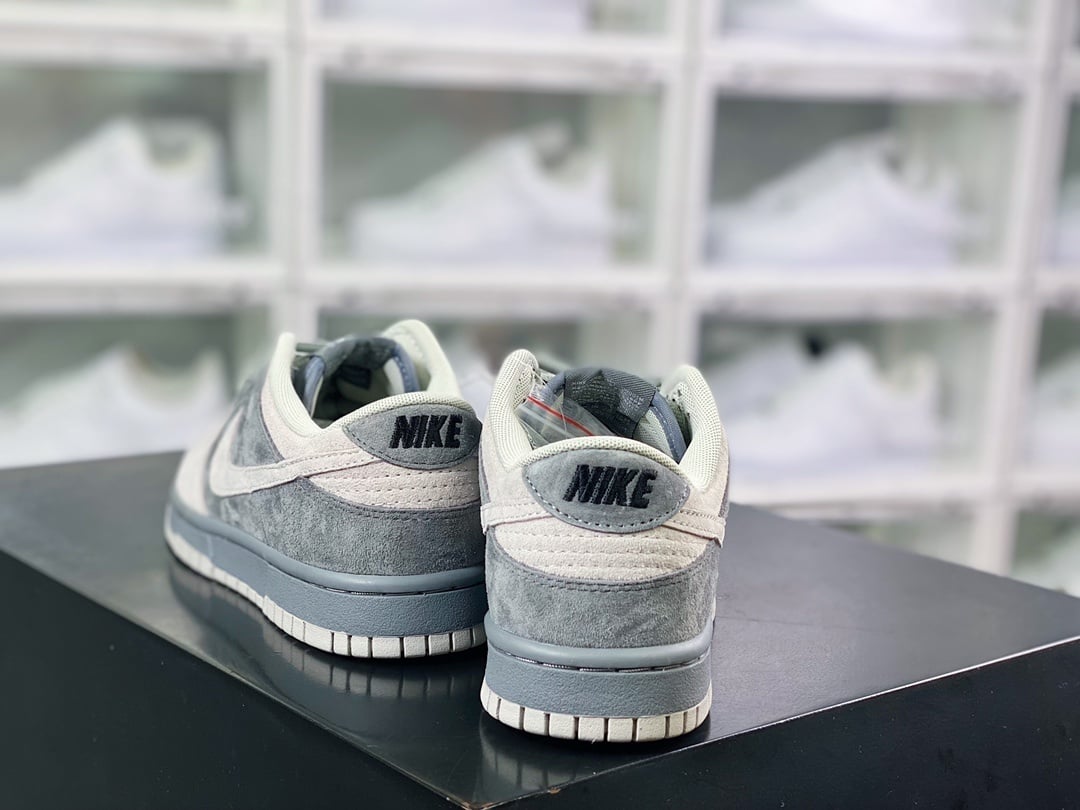 NK Dunk Low Camurça Cinza Claro Londres - Vista 3